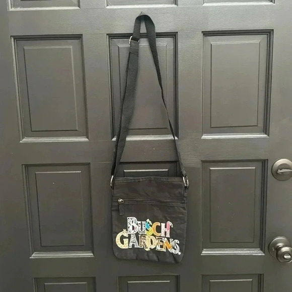 Busch Gardens Adjustable Purse - Picture 1 of 11